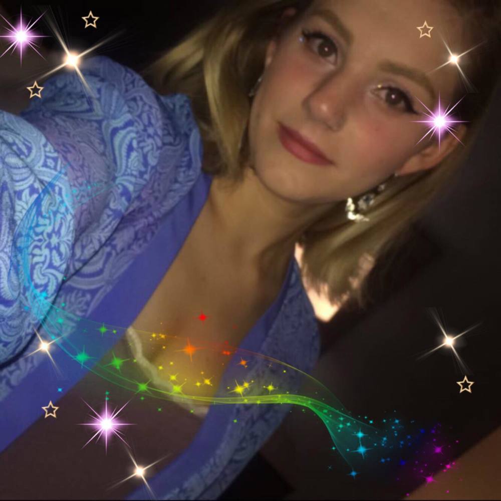 Meet your Posher, Maddie